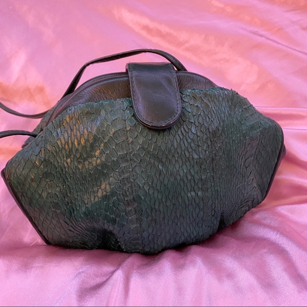 Vintage Emerald Faux Crocodile Clutch with Straps